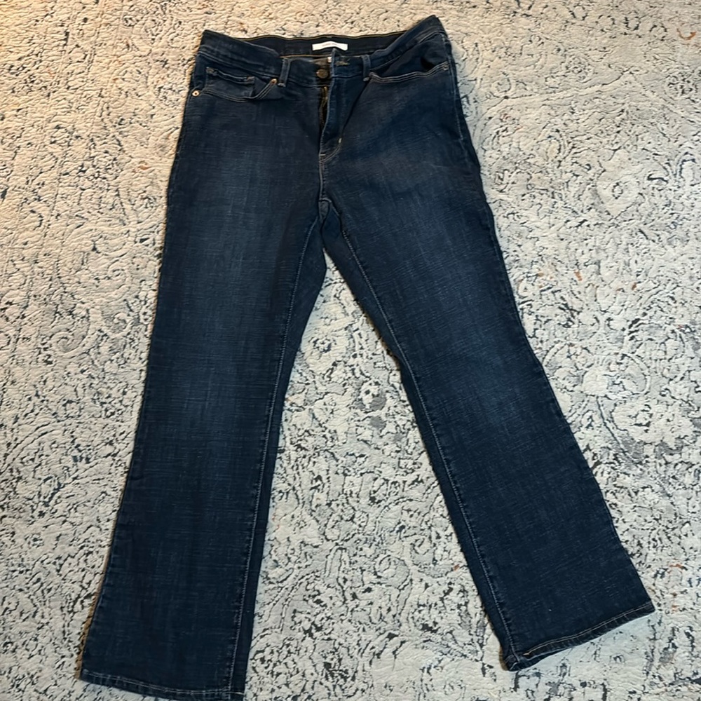 NWOT Levis Bootcut size 10